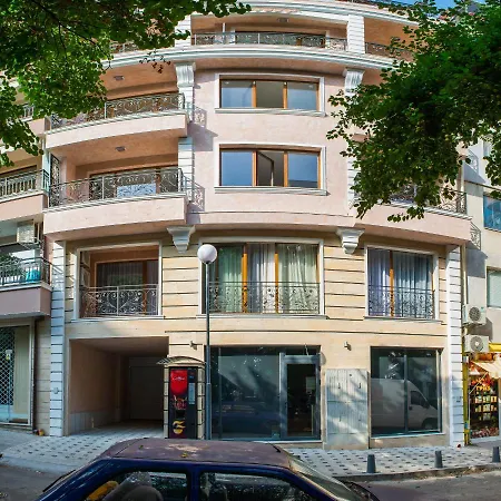 Red Square Apartament *